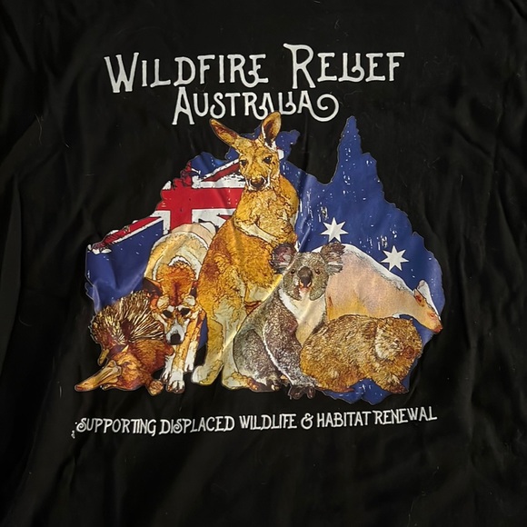 Animal Tee - Picture 3 of 3